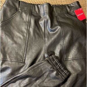 NWT Spanx Leather Like Joggers Black Noir Pants